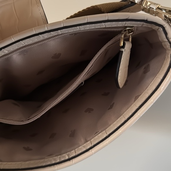 KATE SPADE AUDREY CREAM CROCODILE EMBOSSED MINI BUCKET BAG - Picture 7 of 11